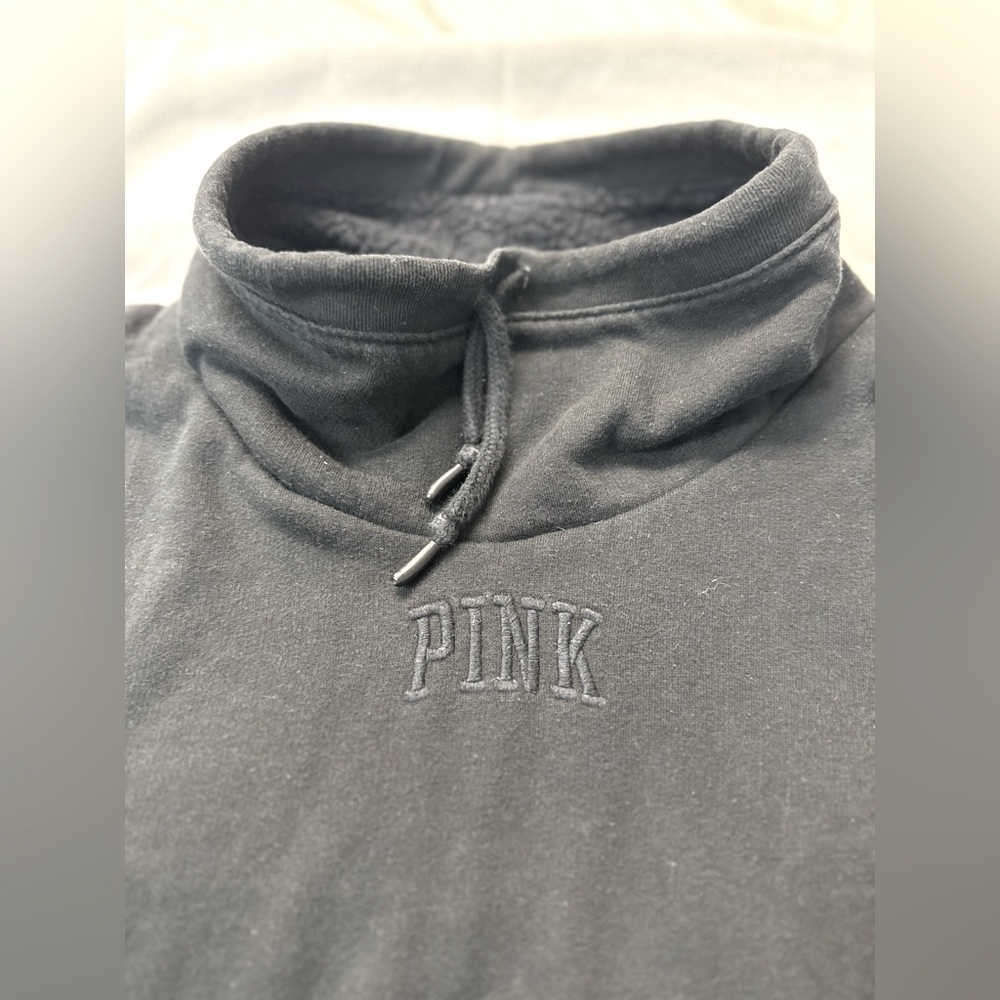 Black PINK thick sweater 
With packets 
Size LARGE 
Only used couple of times